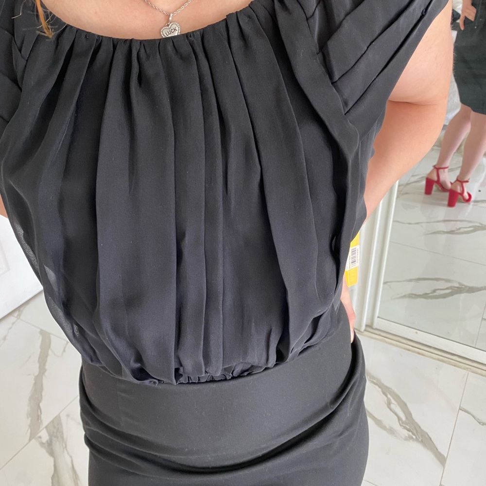 Alice + Olivia gorgeous night dress🎁🎊🎁🎁🎉🎁🎁🎁🎁